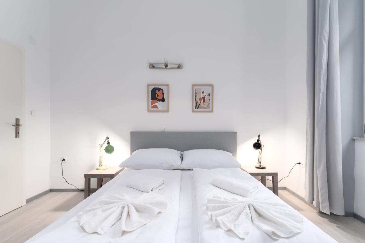Centar Apartments Rijeka Luaran gambar